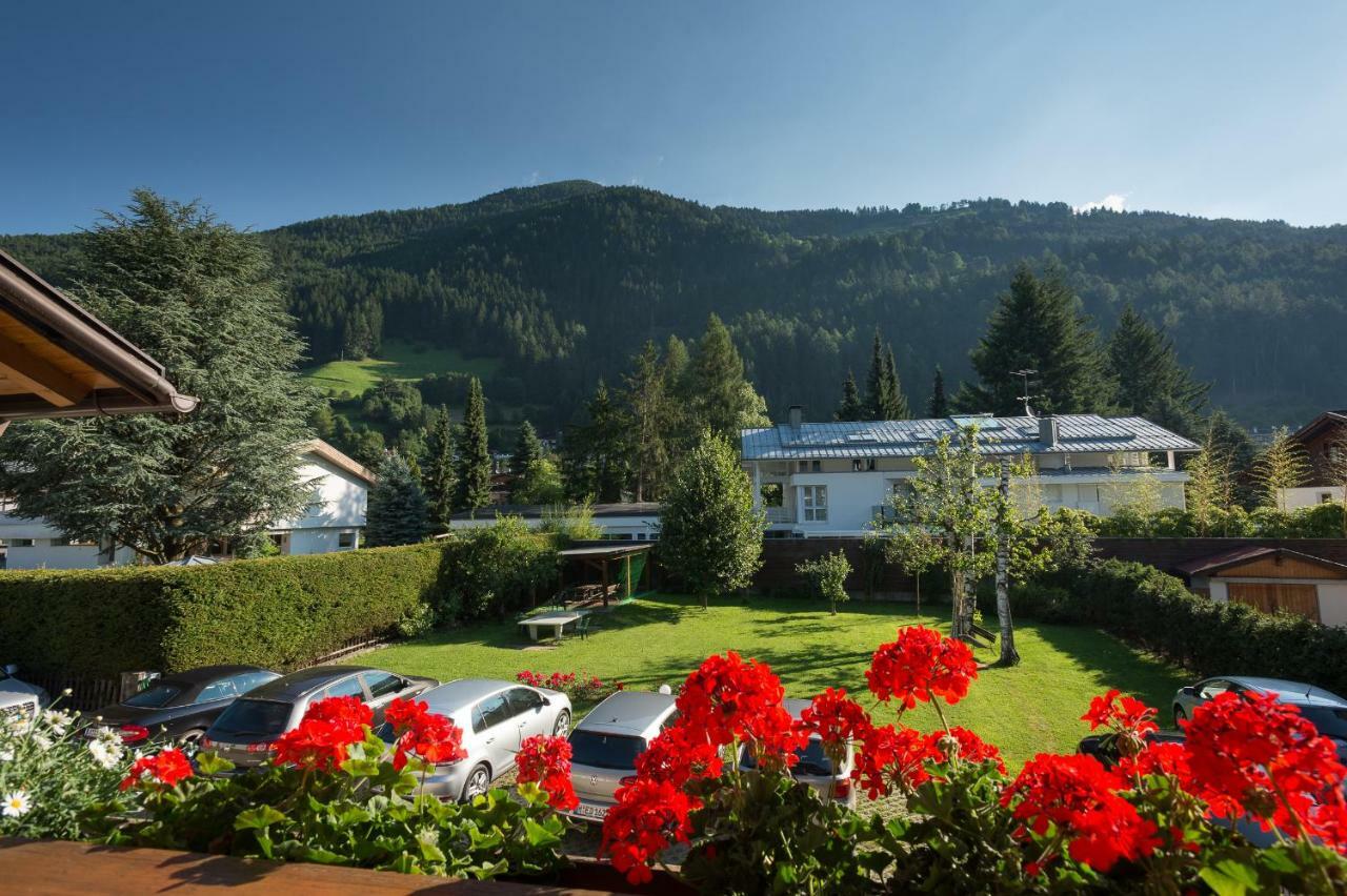 Garni Niederbacher Hotel Campo Tures Exterior photo