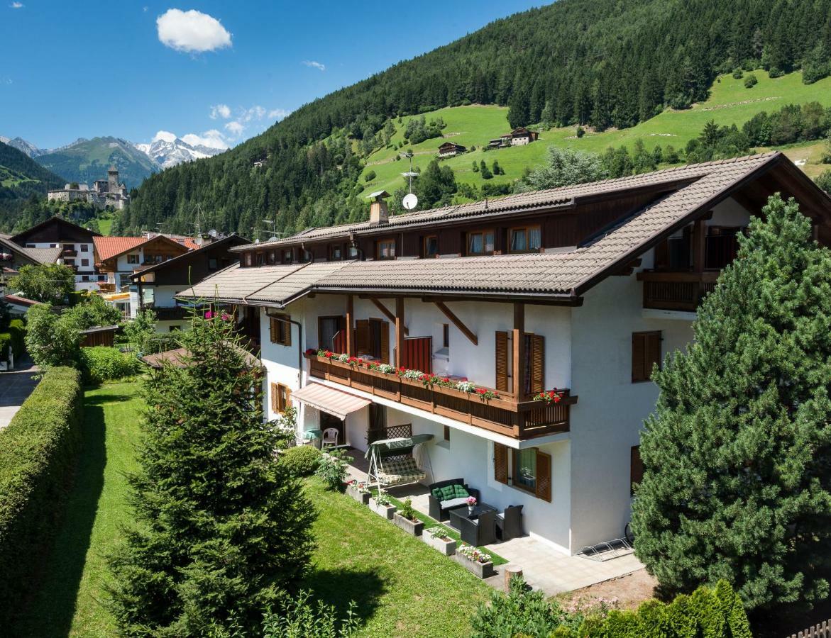 Garni Niederbacher Campo Tures Exterior photo